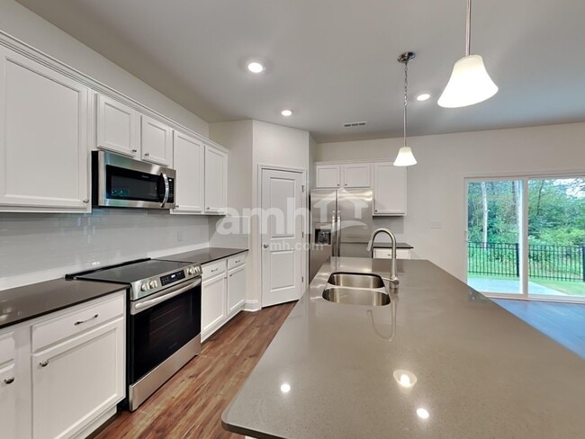 Photo - 3819 Kindness Wy