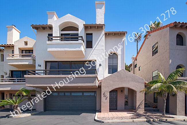 Building Photo - 567 Hygeia Ave