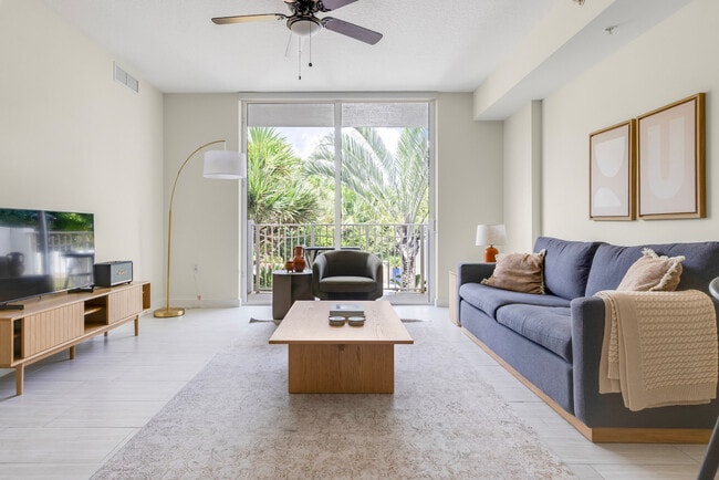 Photo - 601 NE 39th St Unidad FL3-ID172