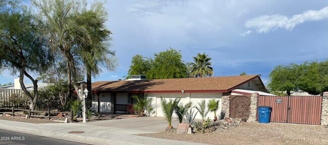 Photo - 658 S Palo Verde Dr