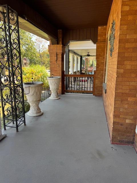 Photo - 463 Wilson Ave