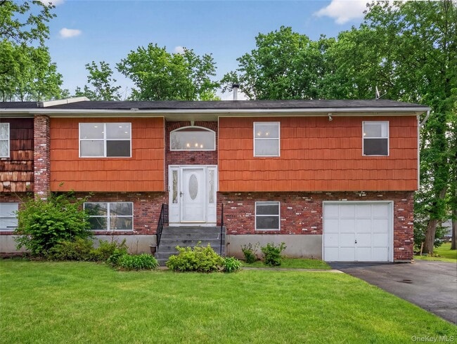 Building Photo - 14 Michele Ct