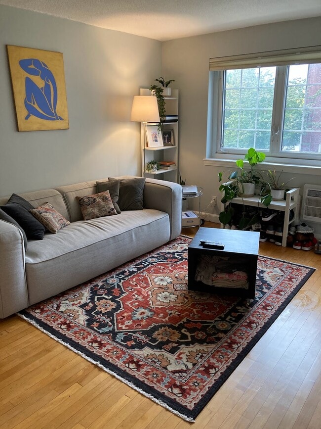 Photo - 32 Saint Paul St Unit 4