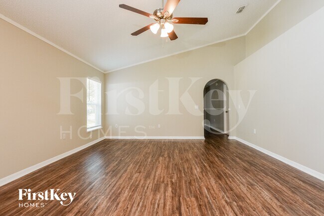 1741 W Marshall Lake Dr