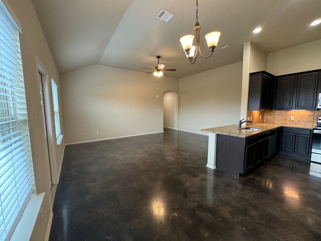 Photo - Beautiful 3x2 Duplex in New Braunfels, TX!