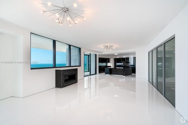 Building Photo - 18555 Collins Ave Unit 2801 Rental