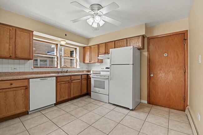Photo - 1245 La Grange Rd Unit 1F