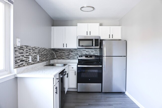 University Square Apartments