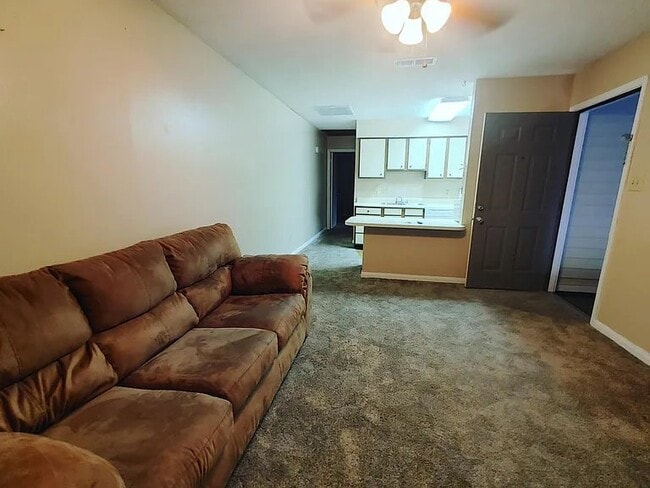 Photo - 4780 Pontchartrain Dr