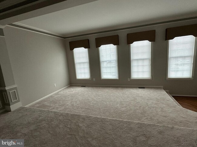 Photo - 355 Rockmeade Dr