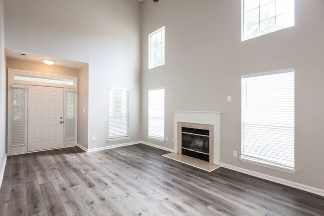 Photo - 9105 Eaker Ct