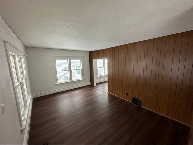 Photo - 206 Summit Ave