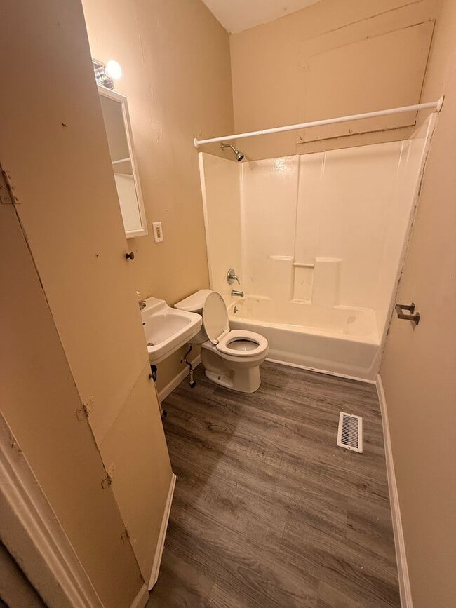 Photo - 3116 Marion Ave