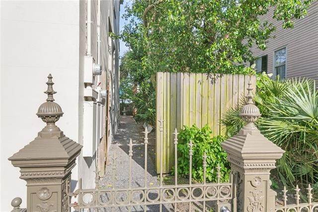 Photo - 1216 Camp St