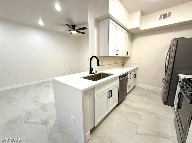 Photo - 7167 S Durango Dr Unidad 106