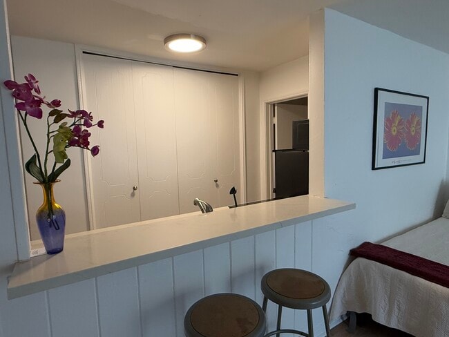Photo - 1831 Prosser Ave Unidad 203