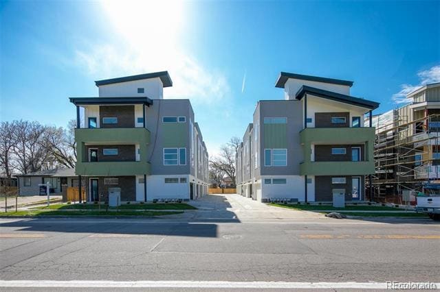 1615 Harlan St