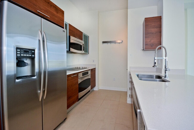Photo - 480 Hibiscus St Unit 841