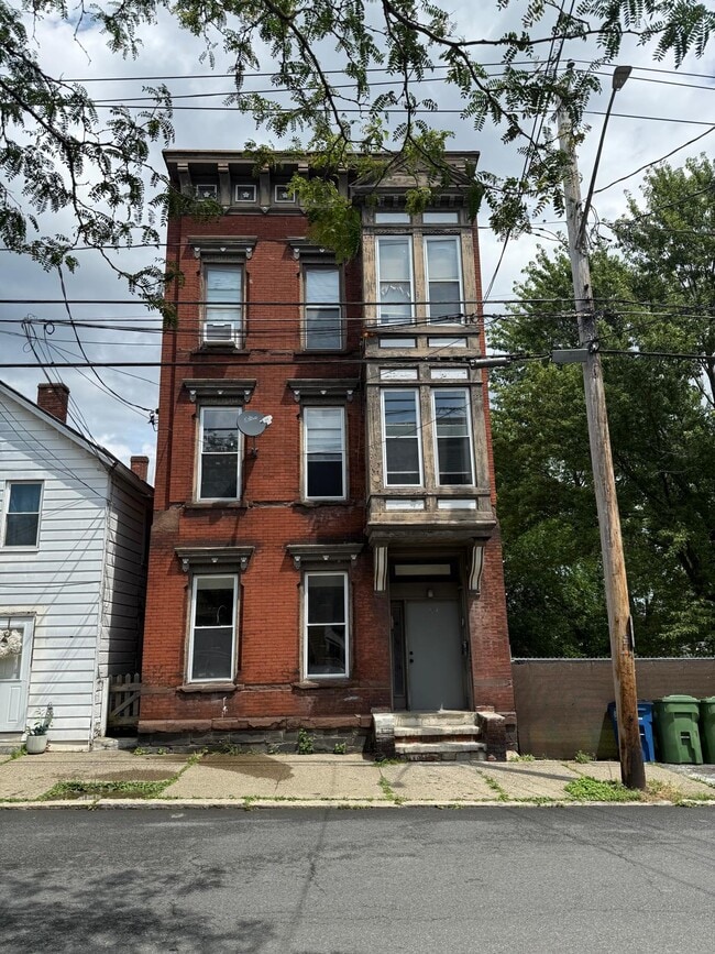 Photo - 164 Main St Apartments Unit 164 Main St, Cohoes, NY 1