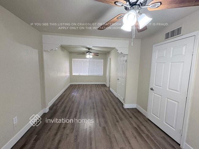 Photo - 2627 N 70th Pl