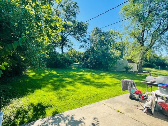 Photo - 4 Elmwood Dr