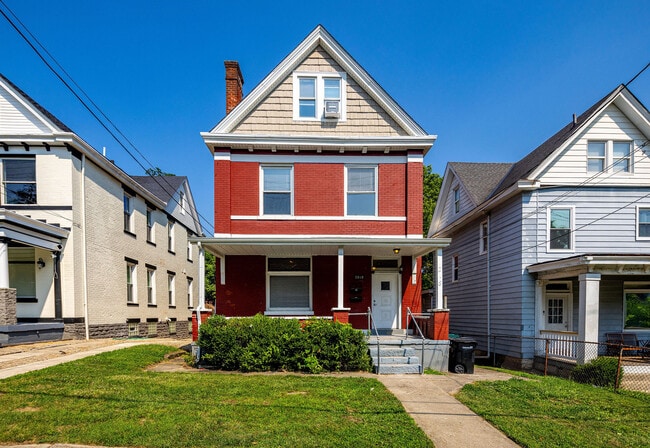 Building Photo - 2018 Burnet Ave Unit 2 Rental