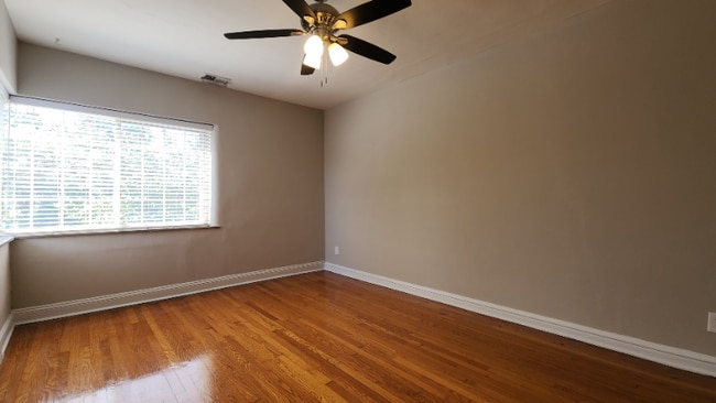 Photo - 6475 Nottingham Ave Unidad 2E