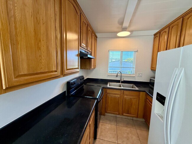 Photo - 1805 Bradford Way Unit D