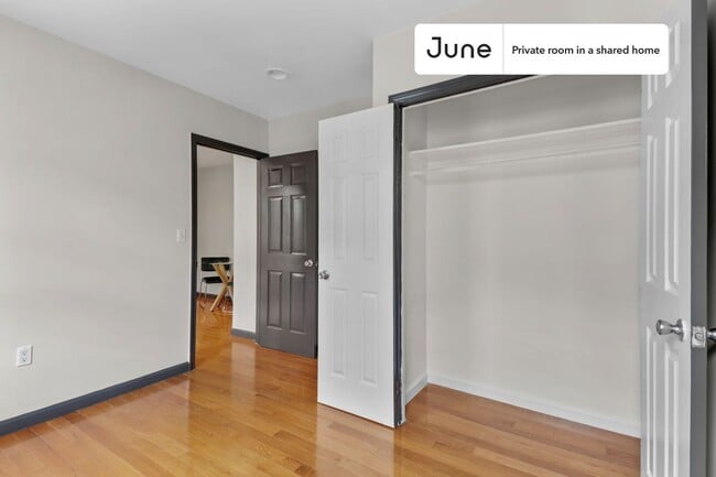 Photo - Room in Shared 3 bed/1 bath home Unit C