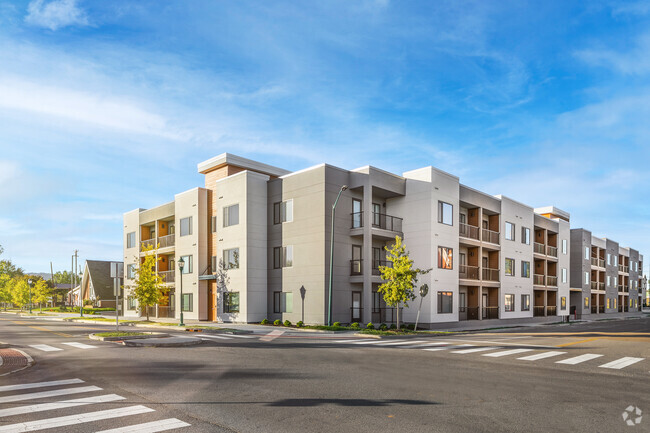 Building Photo - The Flats at Southside Gardens Rental