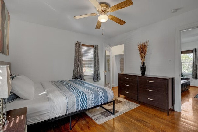 Photo - 814 N Buchanan Blvd Unidad ID1388446P