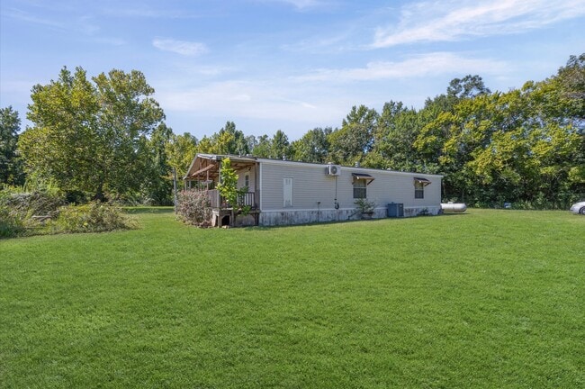 Photo - 806 Co Rd 2112