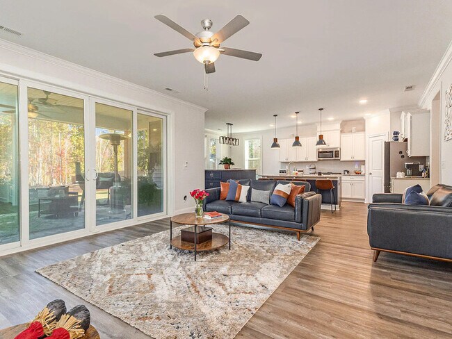 Photo - 300 W Amber Oak Dr