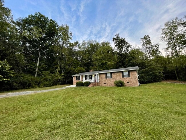 Photo - 1936 Ashmore Ave