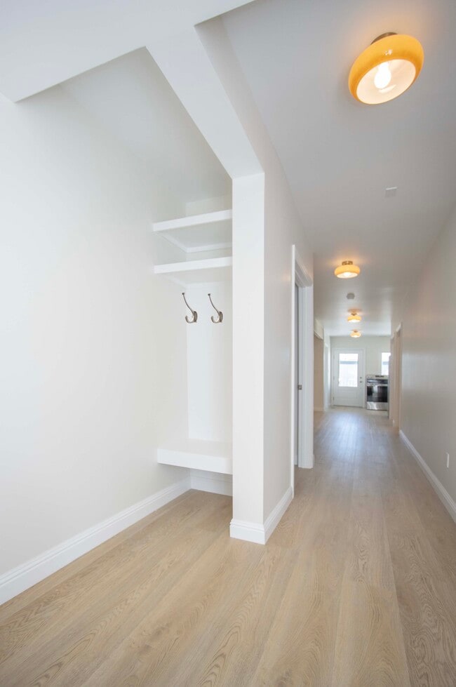 Photo - 220A Romain St Unit 220A