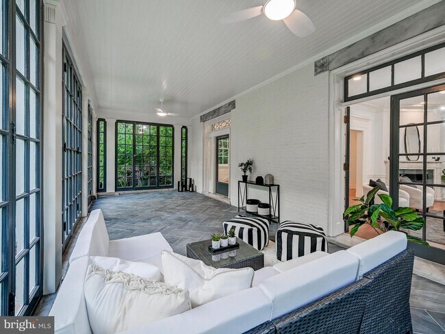 Photo - 4101 N Charles St