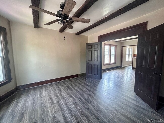 Photo - 151 Amber St