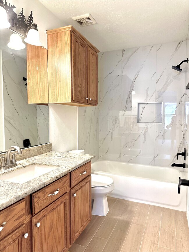 Photo - 24914 Aughton Ct