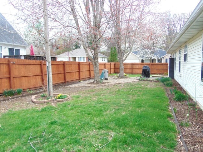 Photo - Charming 3 Bedroom Ranch In 7 Oaks!