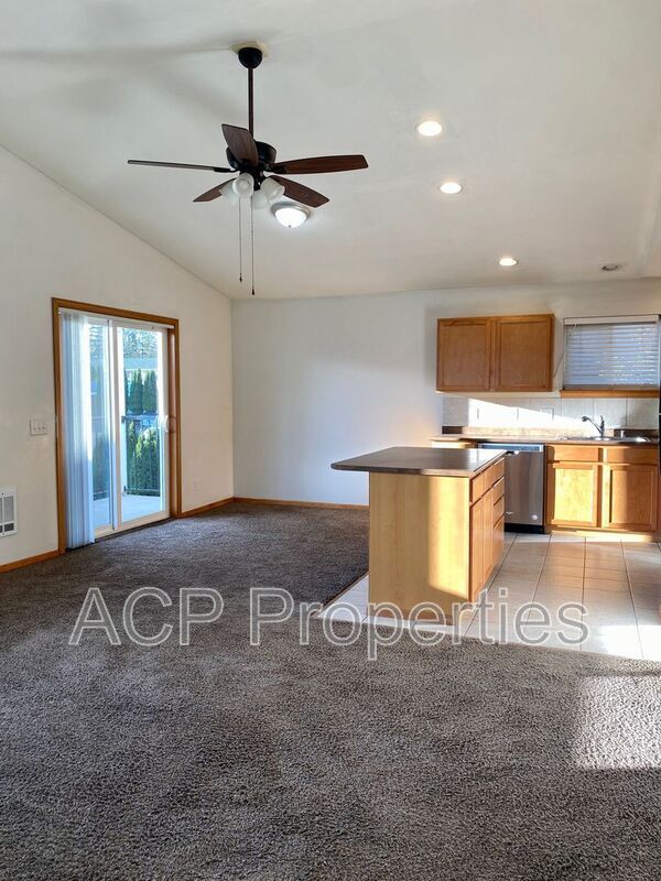 Photo - 3233 Racine St Unit #201