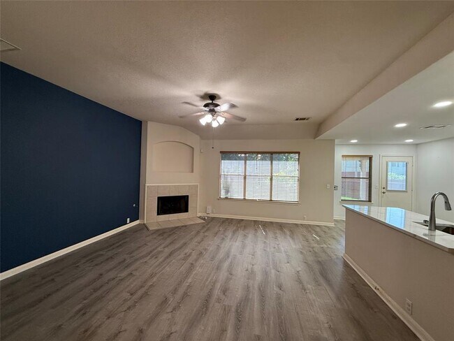 Photo - 645 Arrowood Pl