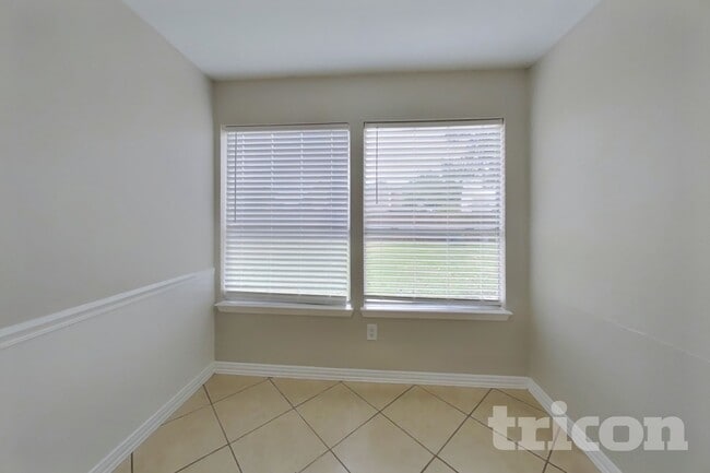 Photo - 19030 Jodywood Dr