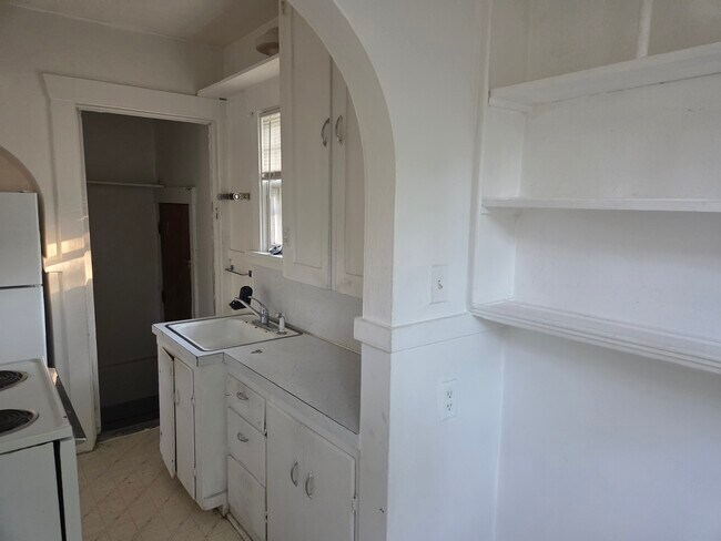 Photo - 129 N Johnson Ave Unit 129.5 N Johnson  Ave