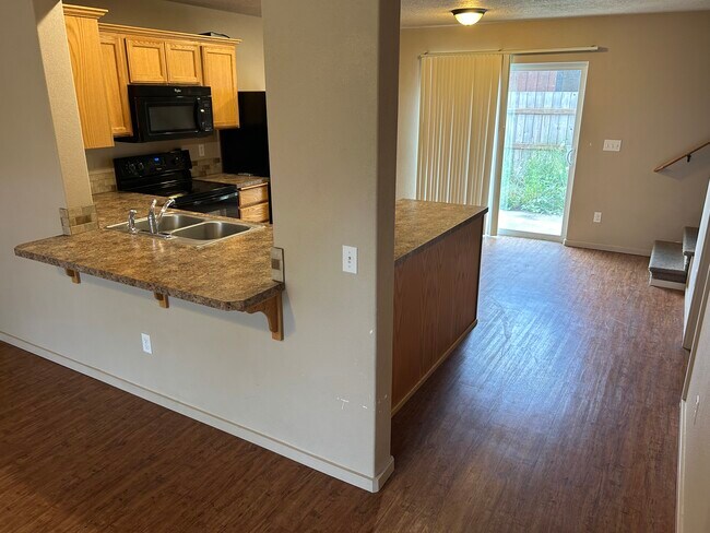 1/2 bath off the kitchen