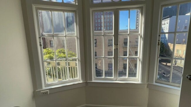 Photo - 285 Turk St Unit 402