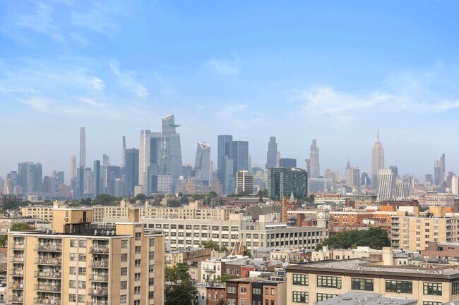 Building Photo - 700 1st St Unit 13D-R