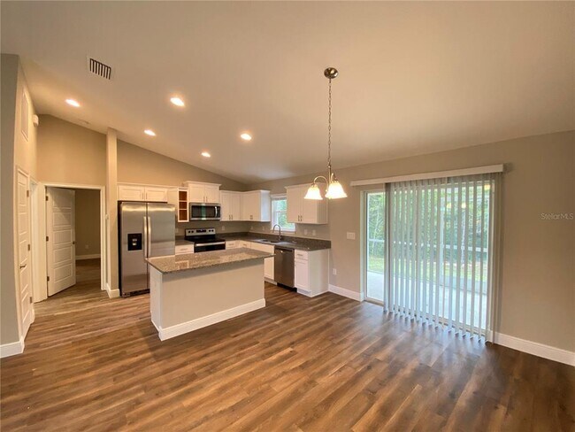 Photo - 207 Locust Ln Dr