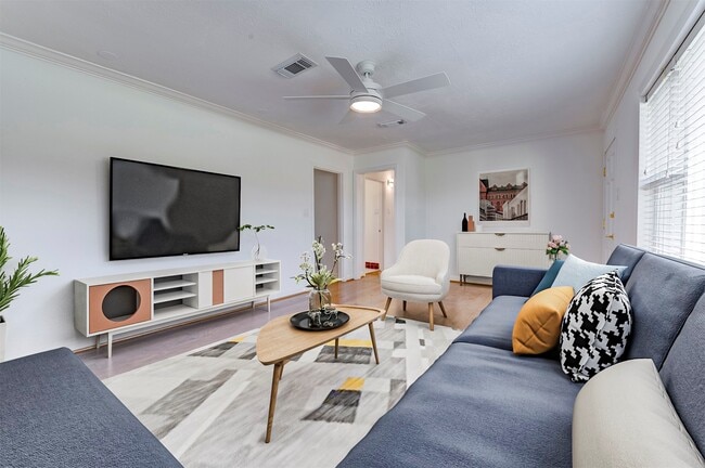 Photo - 1806 Gardenia Dr