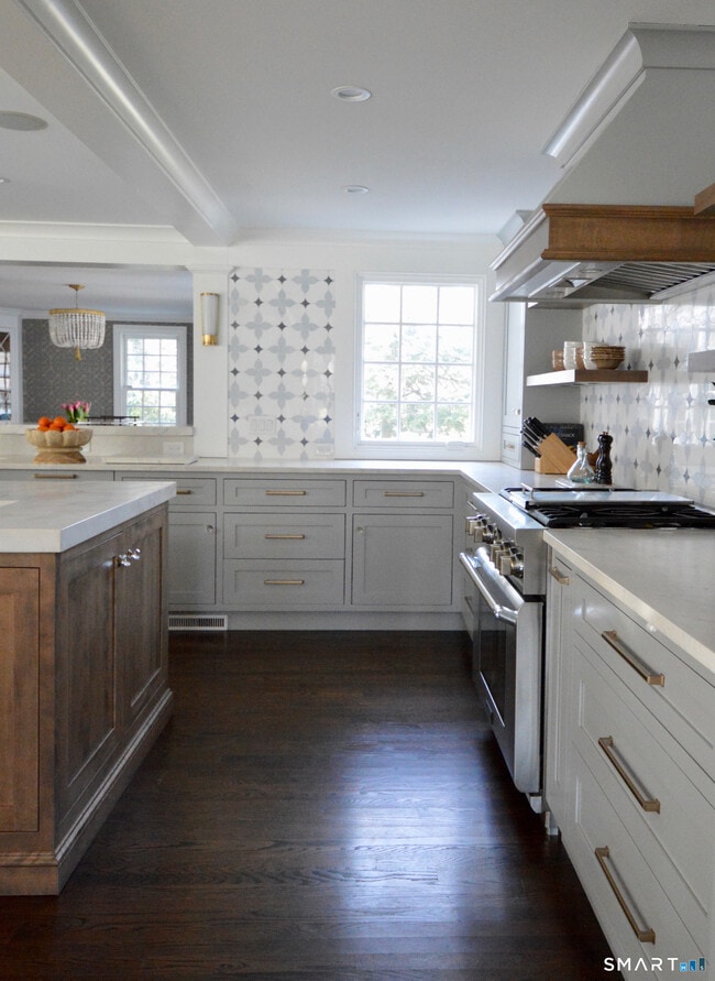 Photo - 142 Brookside Rd