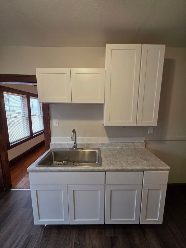 Photo - 1321 Parmele St Unidad 1N